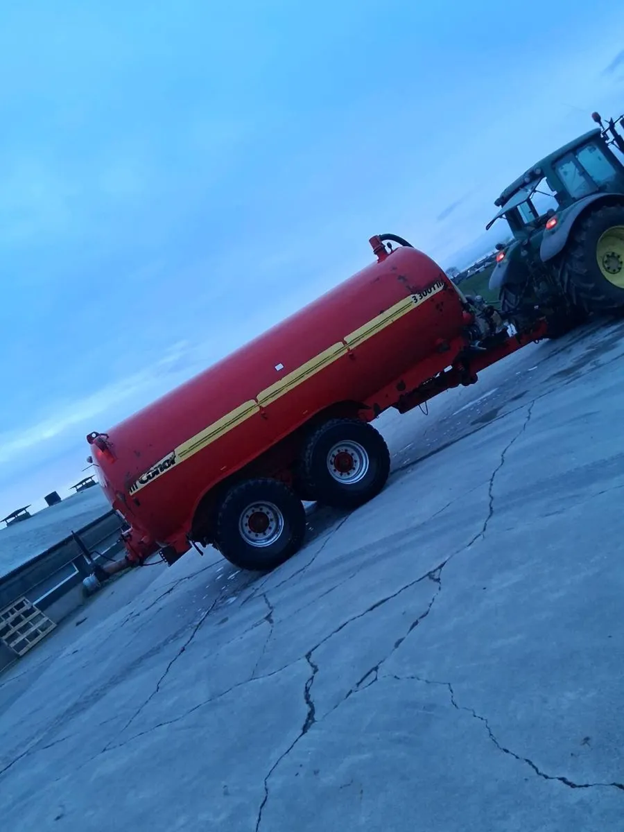 Conor slurry tanker - Image 2