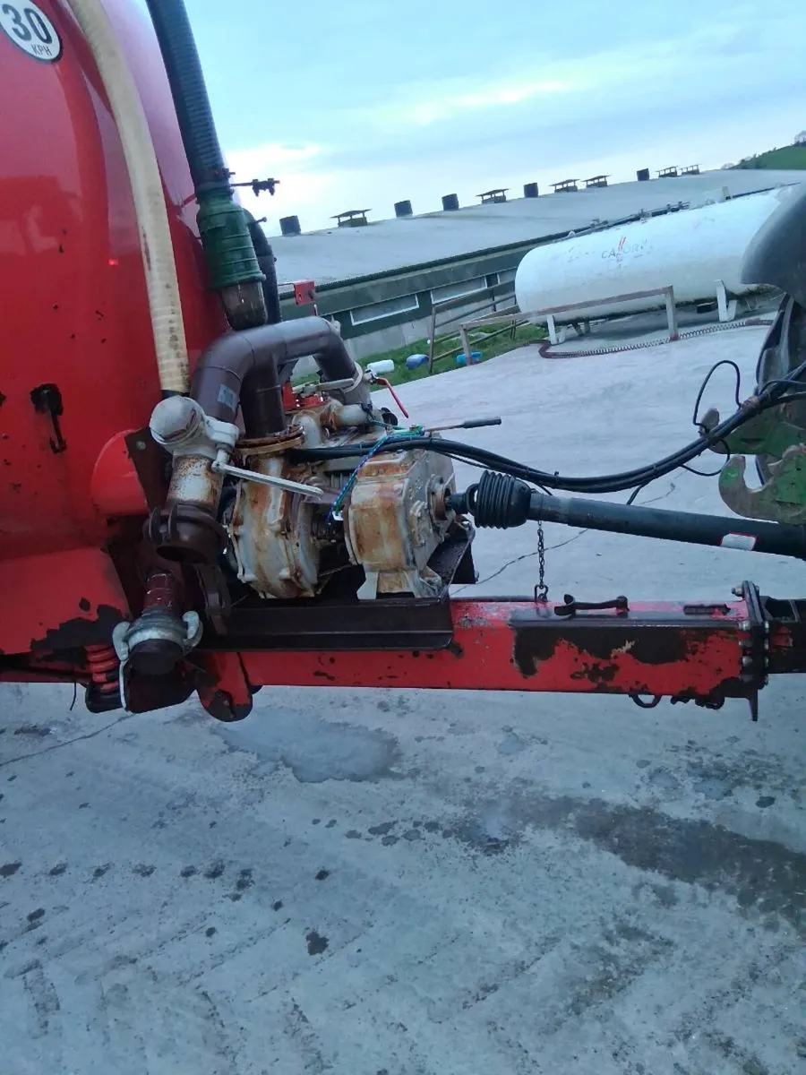 Conor slurry tanker - Image 3