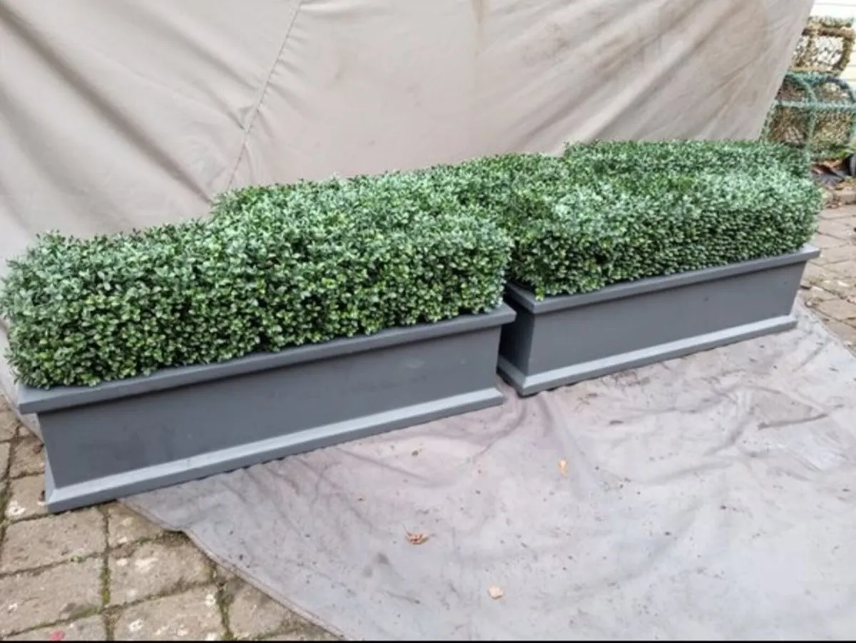 Artificial Boxwood Planters - Image 4