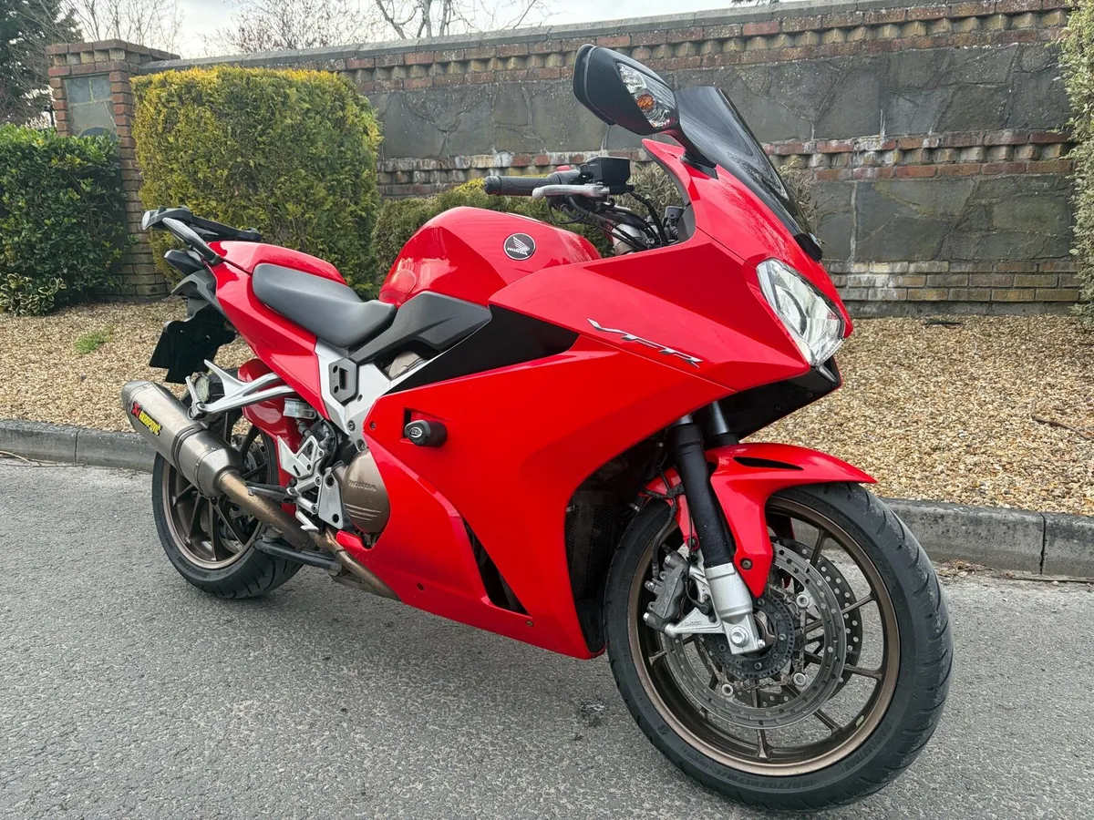 2015 Honda VFR800 - Image 1