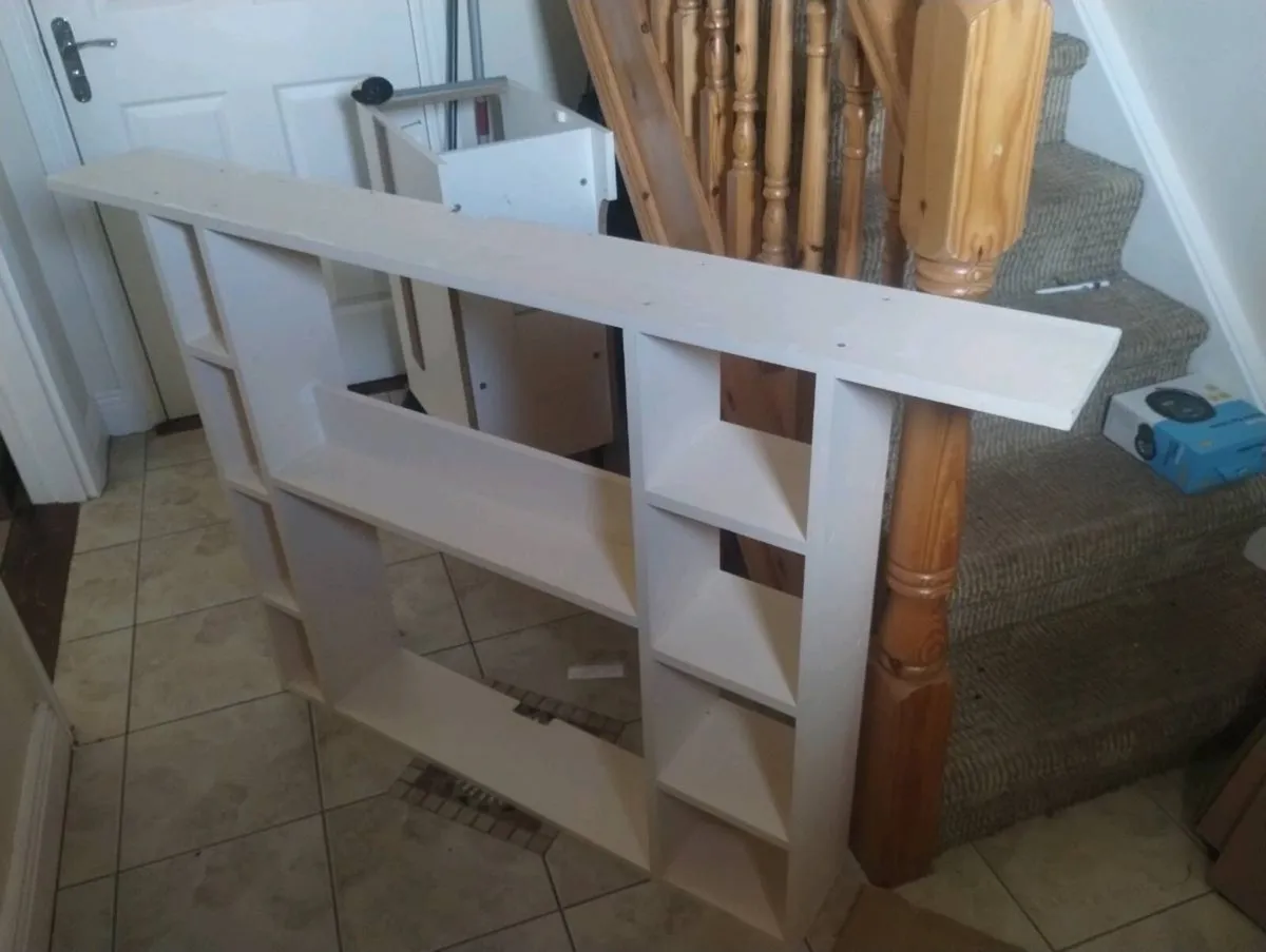 Free Wooden Shelves