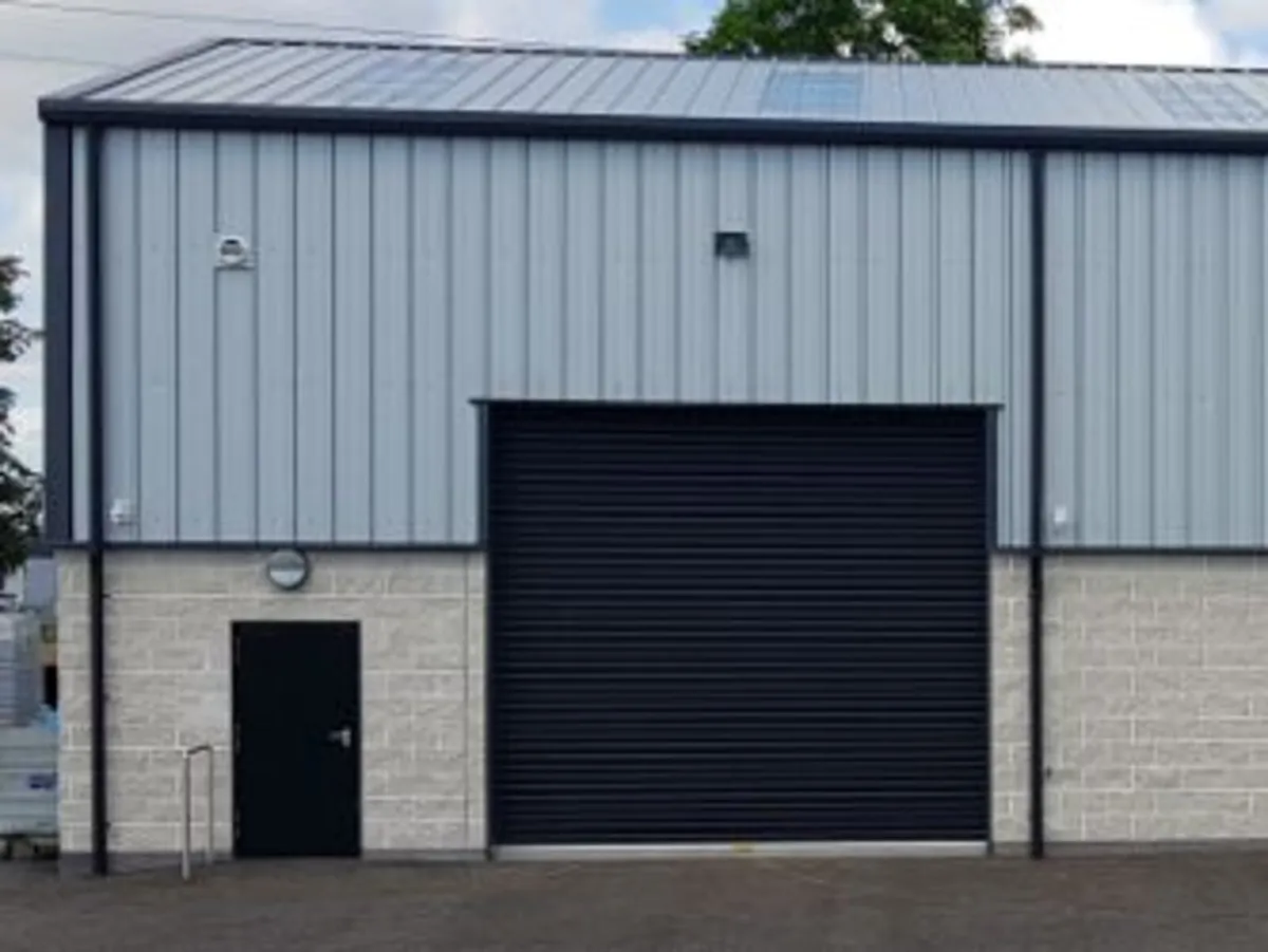 roller  door,  insulated,  new - Image 4