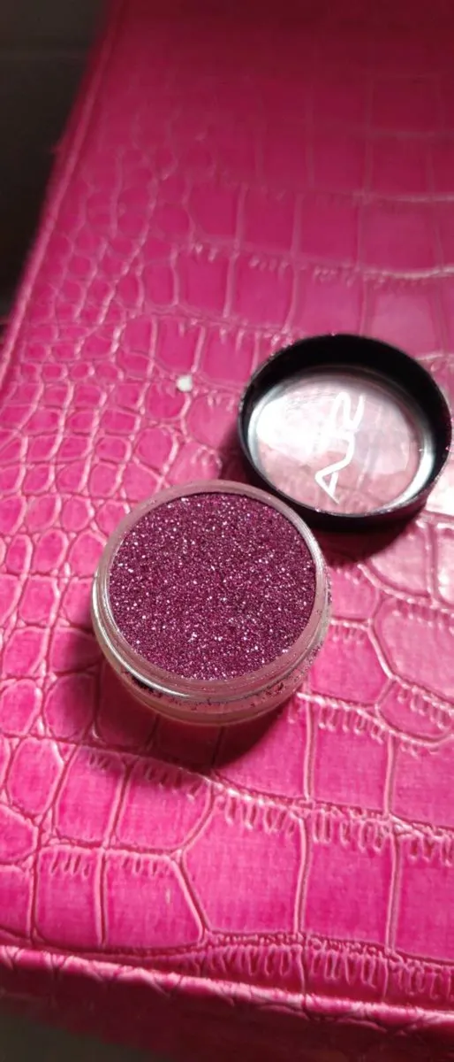 SLA Paris pink glitter never used - Image 1