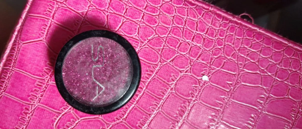 SLA Paris pink glitter never used - Image 2