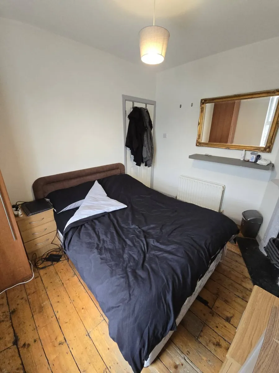 DOUBLE BEDROOM for Rent in House Dublin 6 Renelagh - Image 3