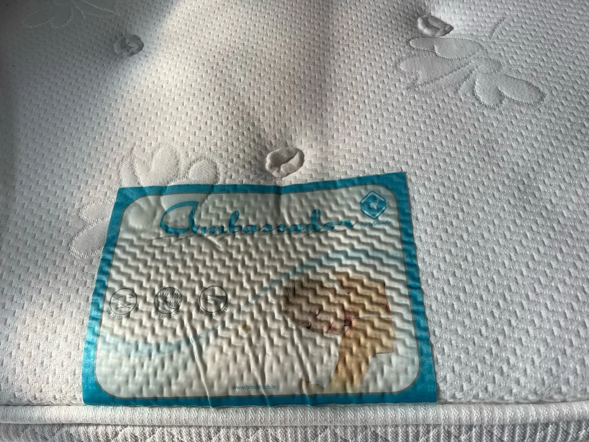 2 single and 1 king size mattress - Image 2