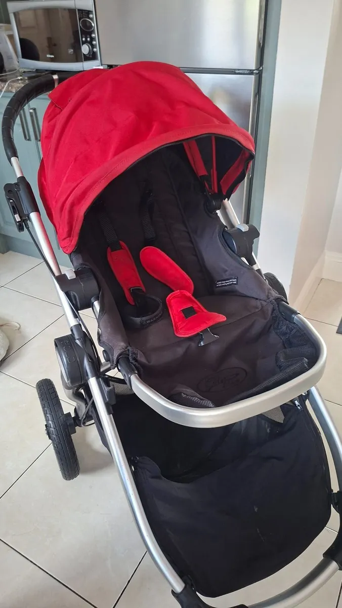 Twin Buggy, Car seat & Accessories - Image 4