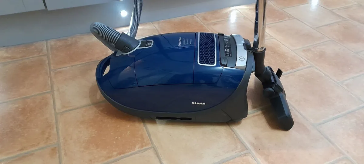 Miele vacuum/Hoover cleaner - Image 1