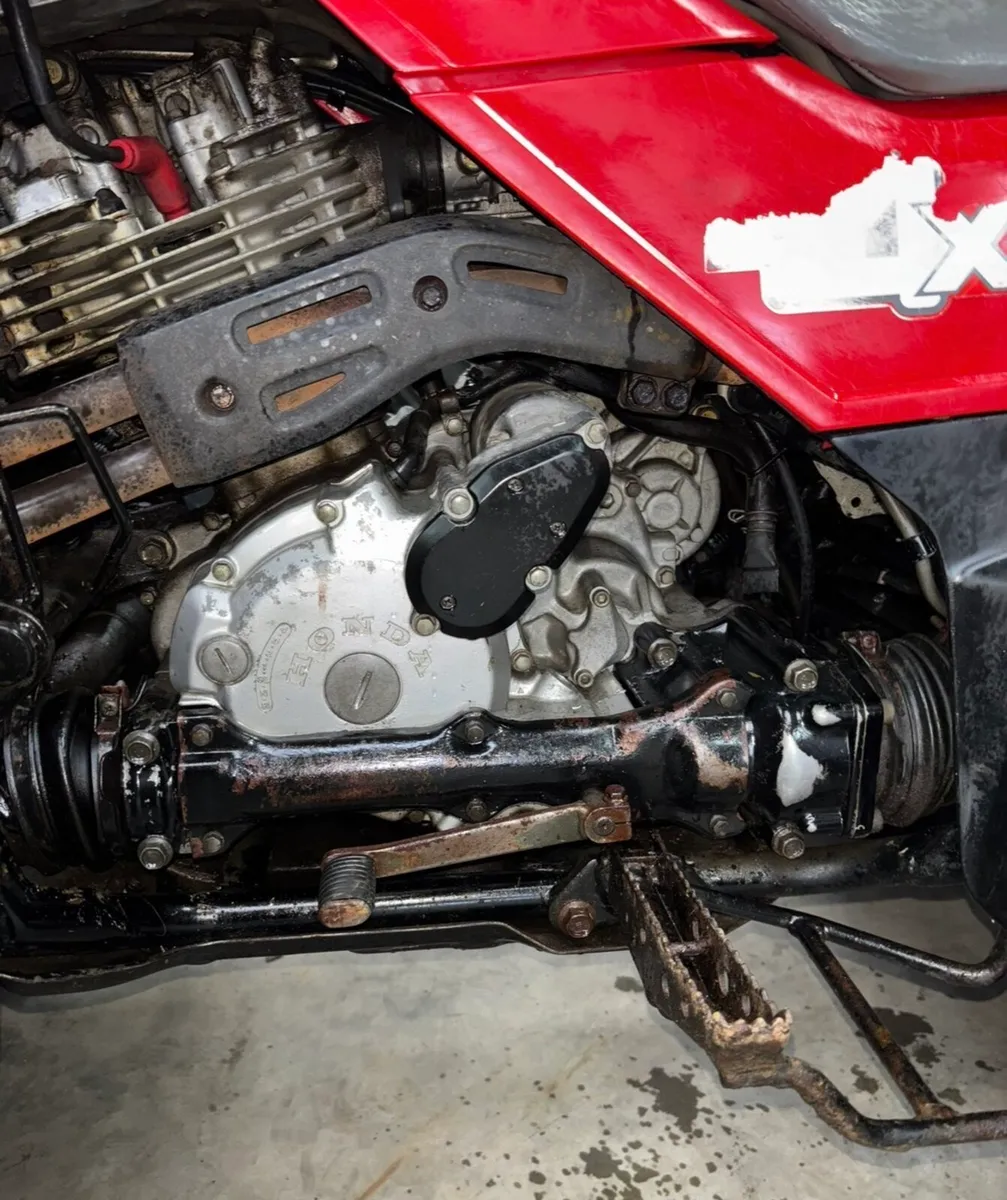 1988 Honda trx350d - Image 4