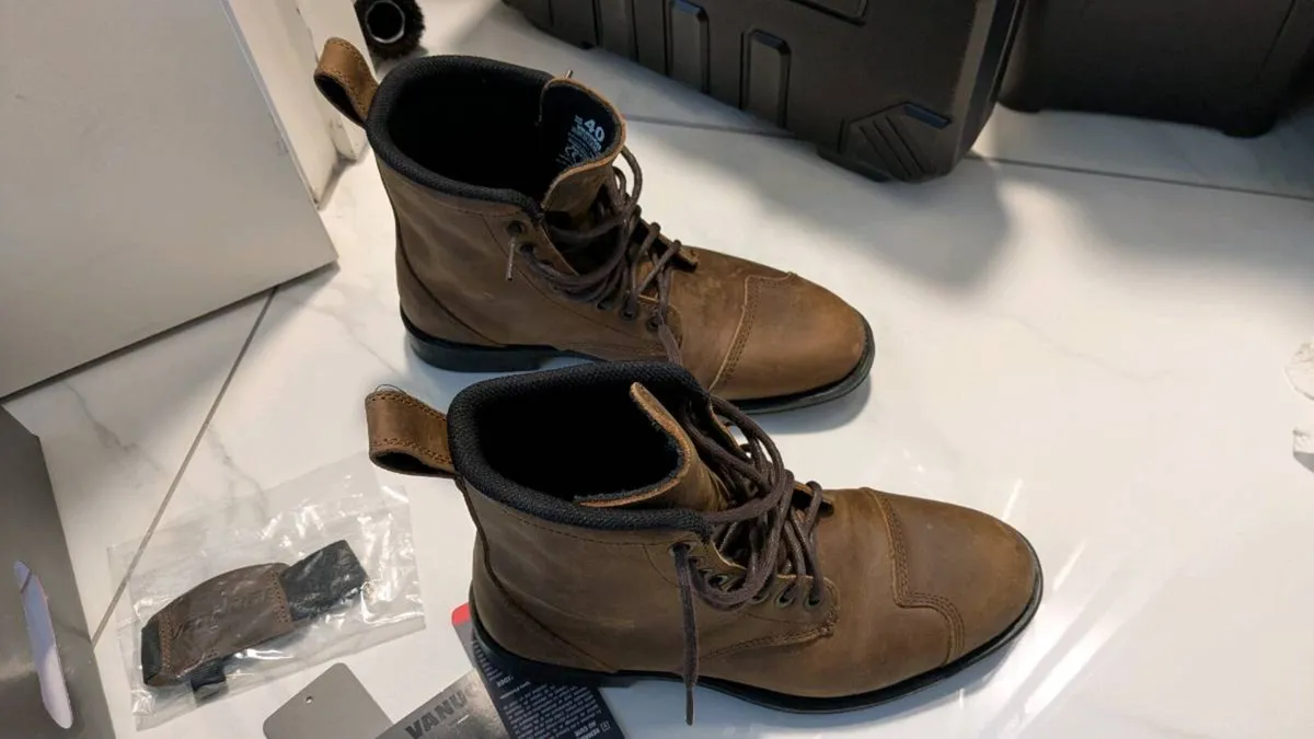 Vanucci boots - Image 2