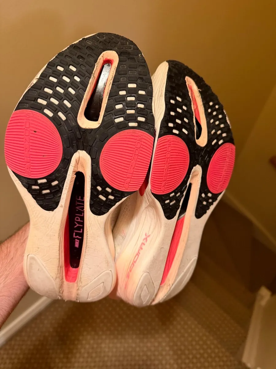 Nike alpha fly 3 UK10 - Image 3