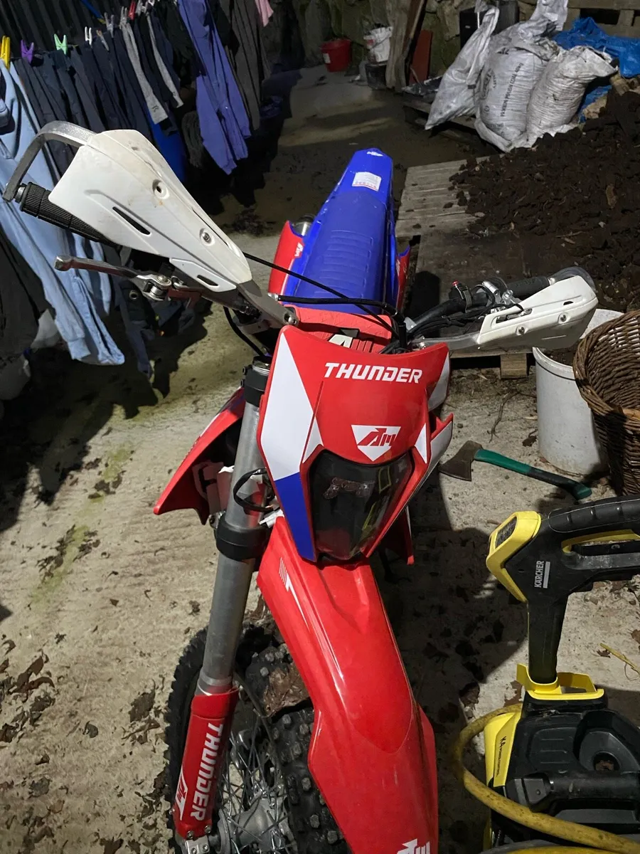 Apollo Thunder 250 dirt bike - Image 2