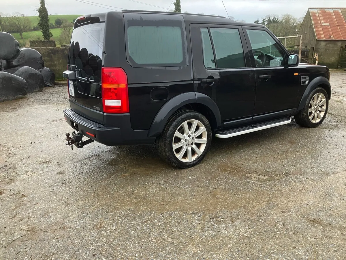 Land Rover - Image 2