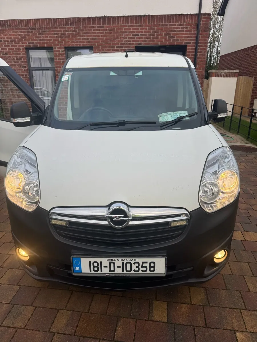 Opel combo van - Image 1