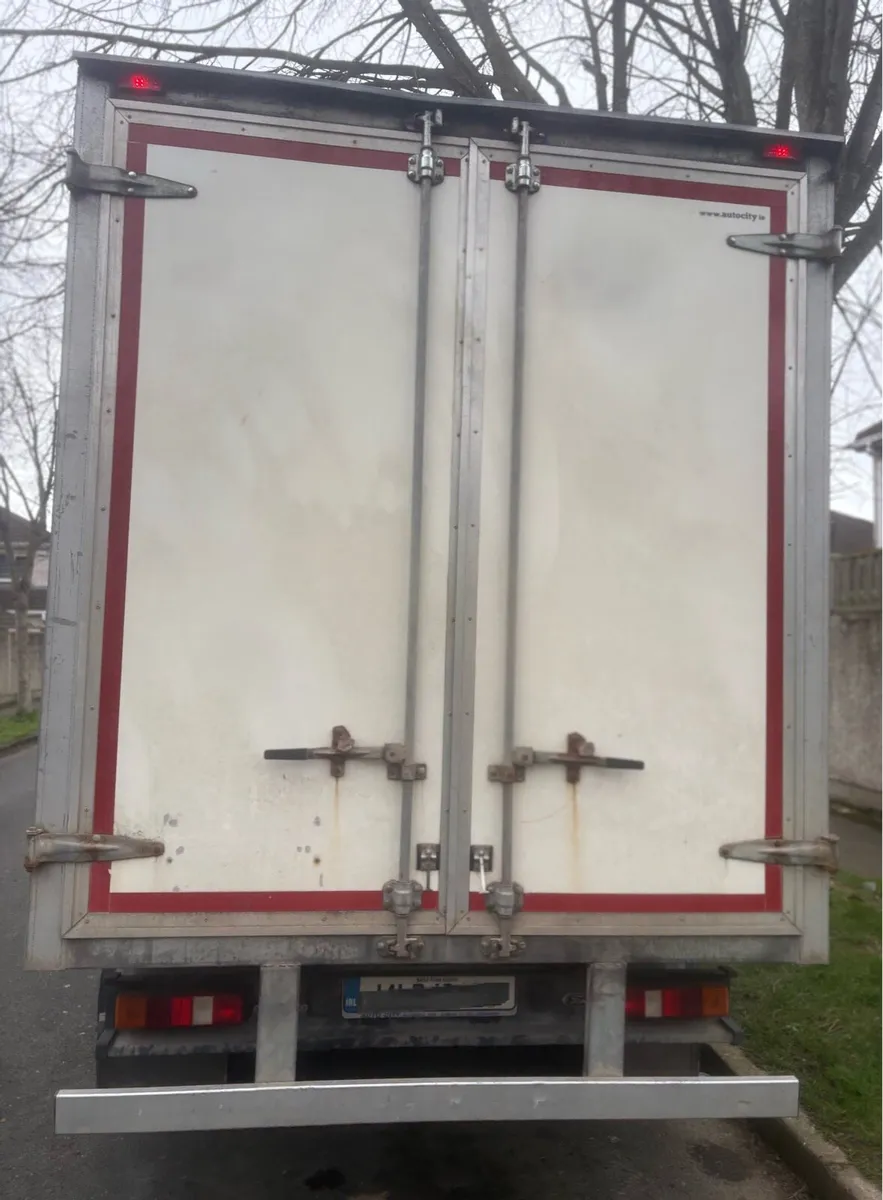 Ford transit box body 2014 no doe or tax - Image 4