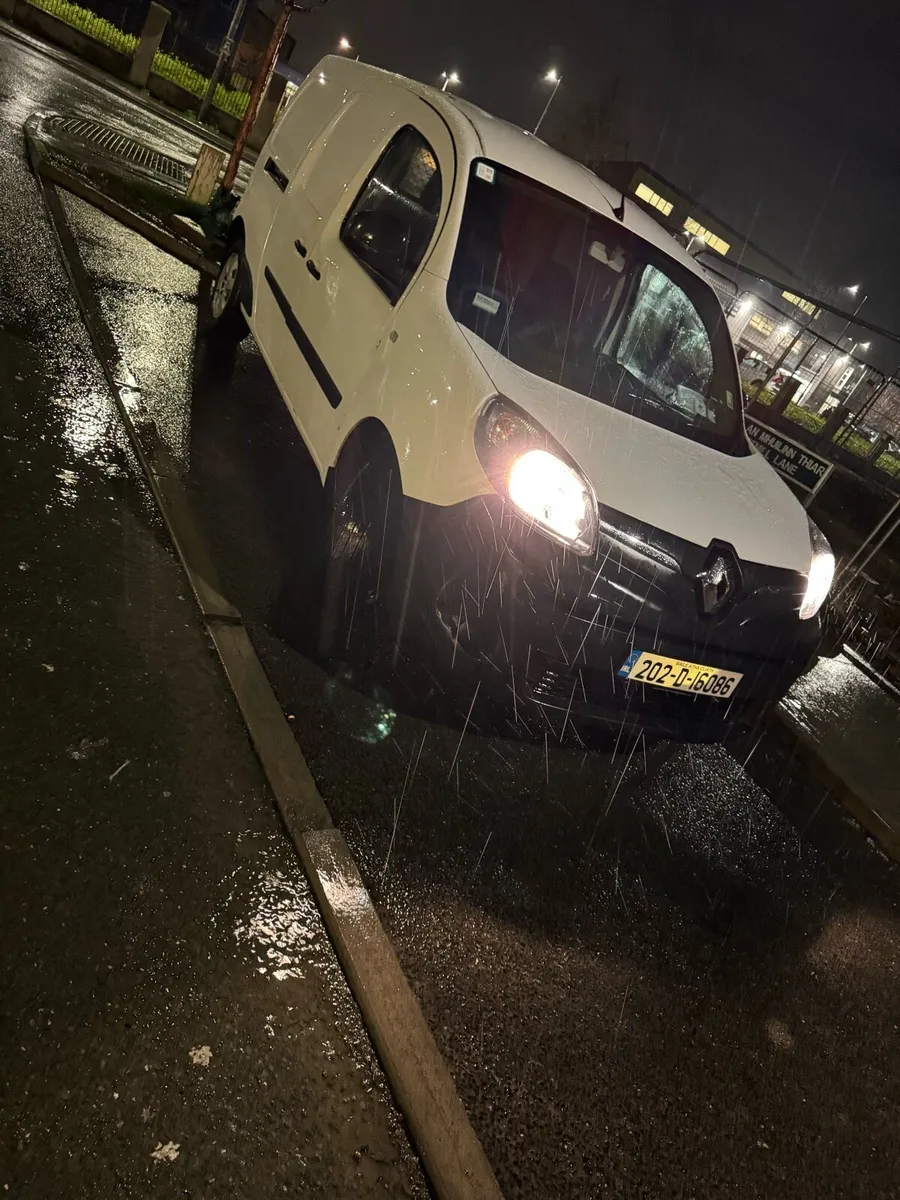 2020 renault kangoo ZE full electric - Image 4