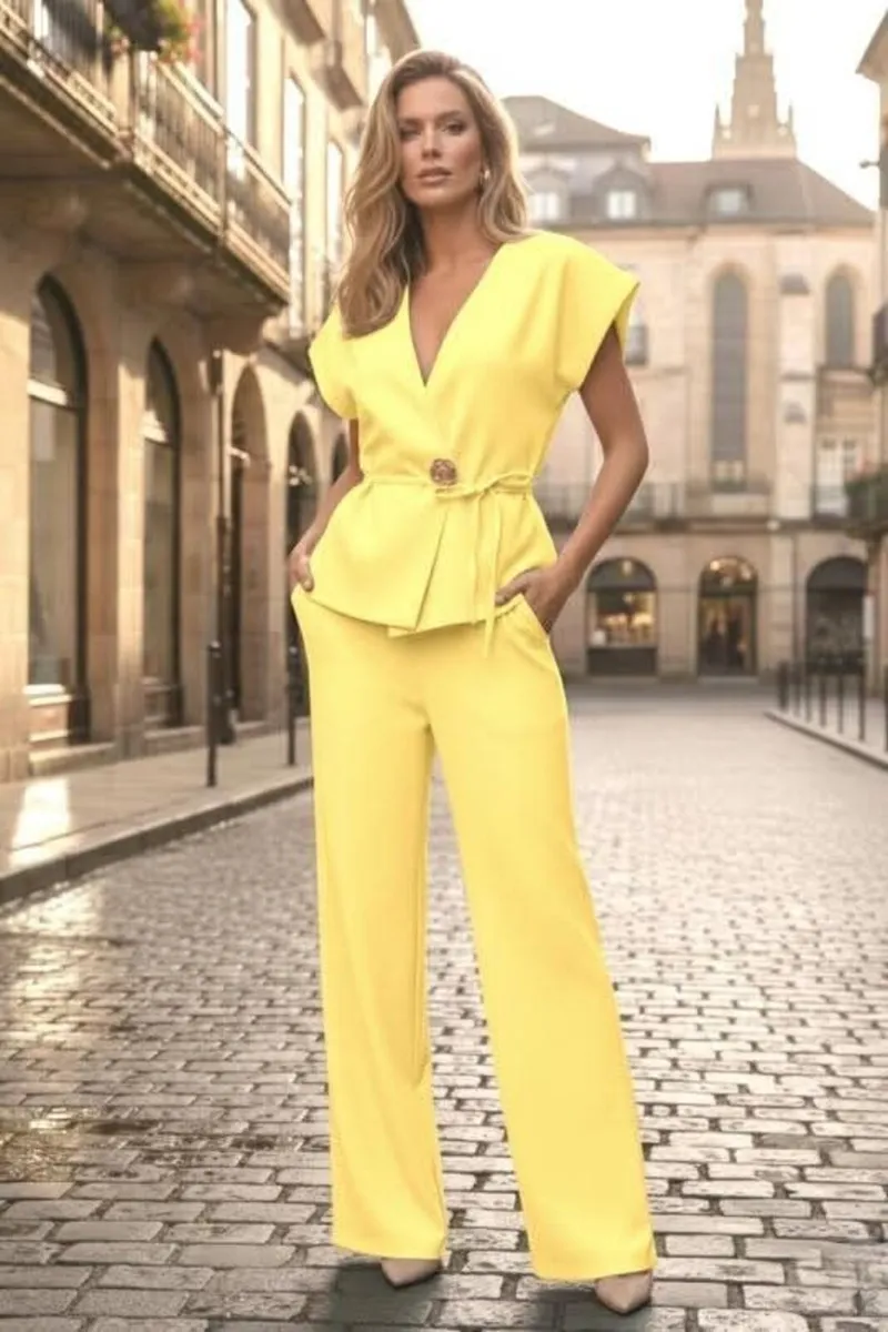 Sets one sz fits 10/14.......35e - Image 1