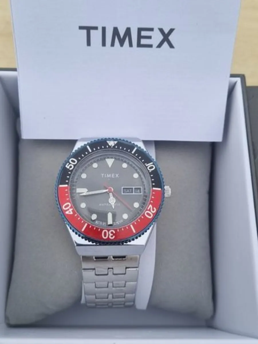Timex M79 automatic watch - Image 2