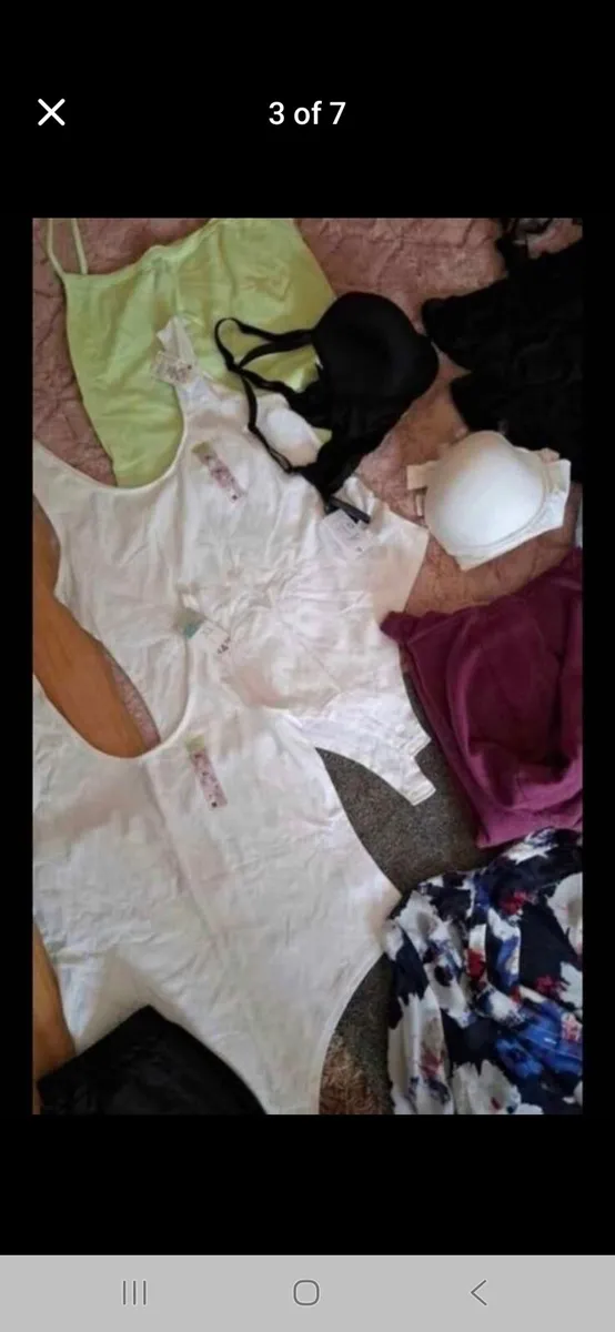 Ladies clothes bundle size 18 - Image 3