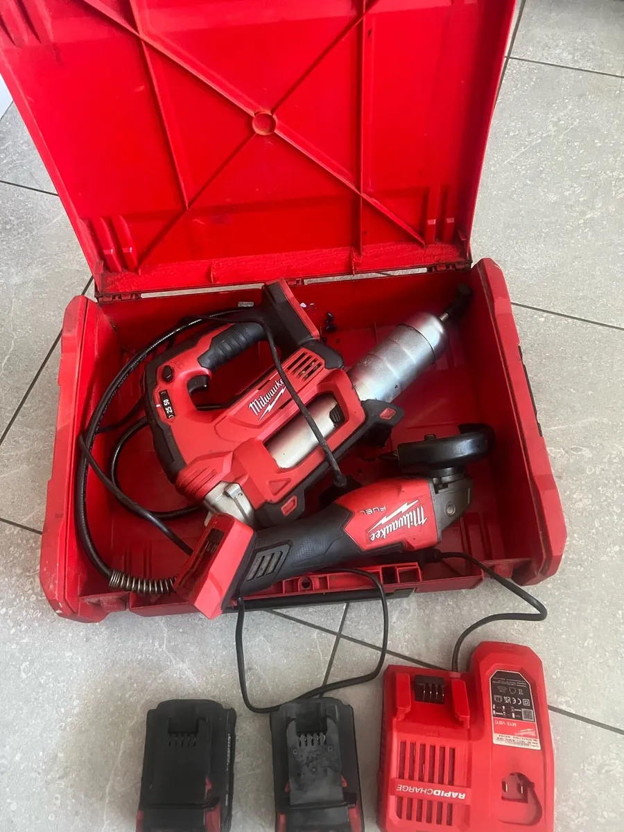 Milwaukee grease gun and grinder - Image 2