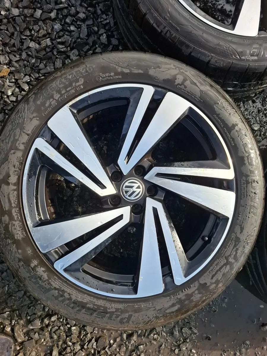 20" Genuine Vw Touareg Nevada Alloys with tyres - Image 4