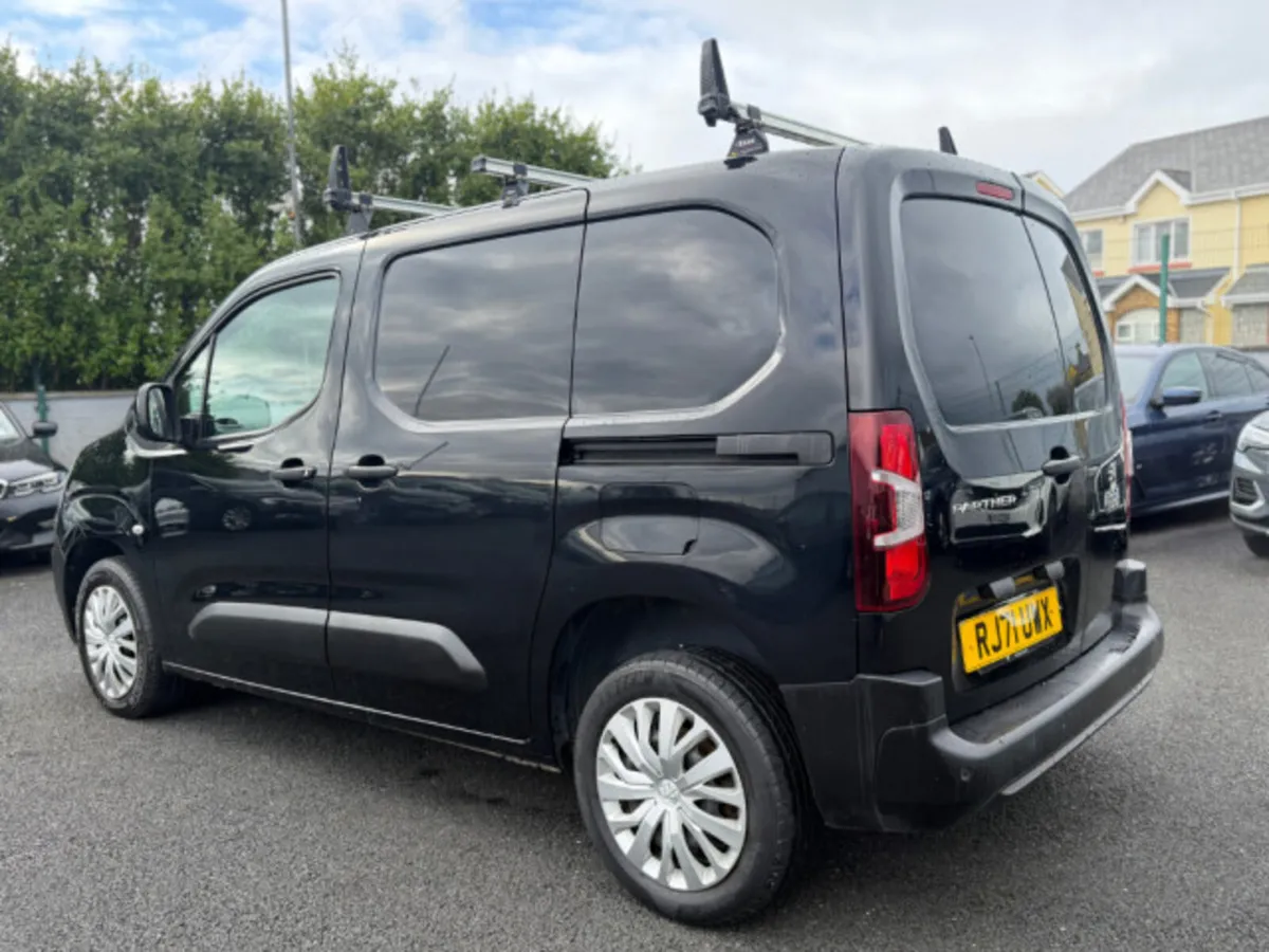 Peugeot Partner BLUEHDI PROFESSIONAL PREMIUM L1 - Image 2