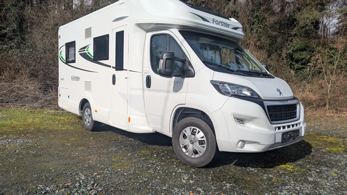 2025 forster 659 u shape lounge LHD - Image 3