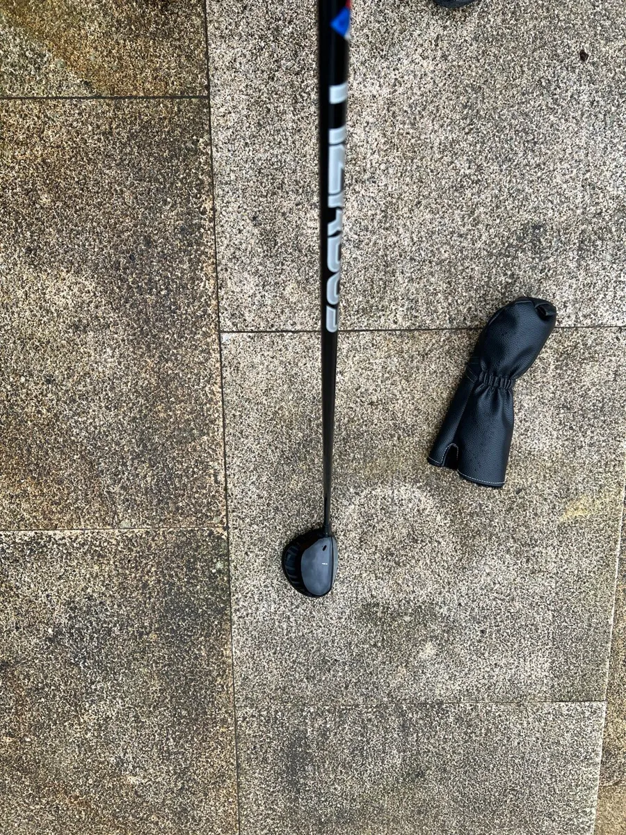 Titleist TSR2 4 wood - Image 4