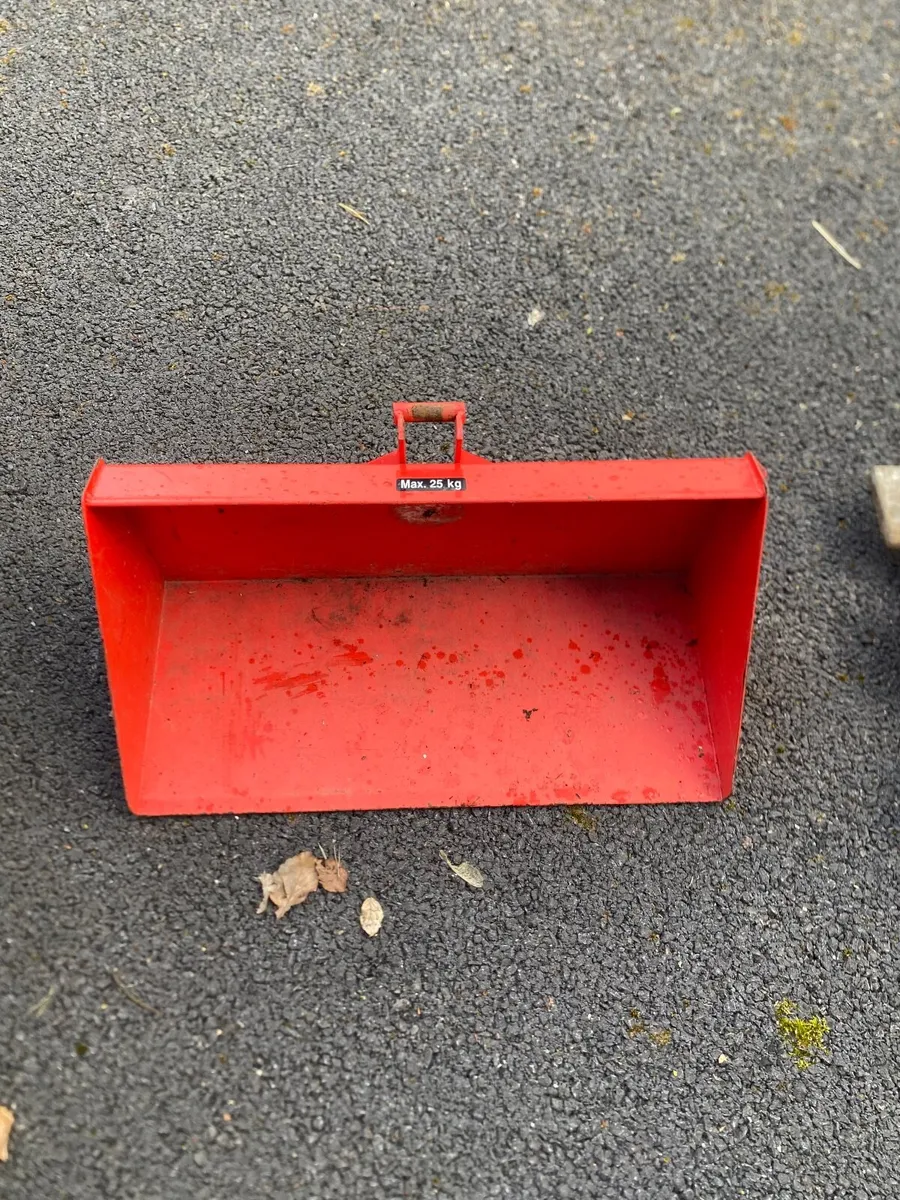 Berg John Deere pedal go-cart - Image 4