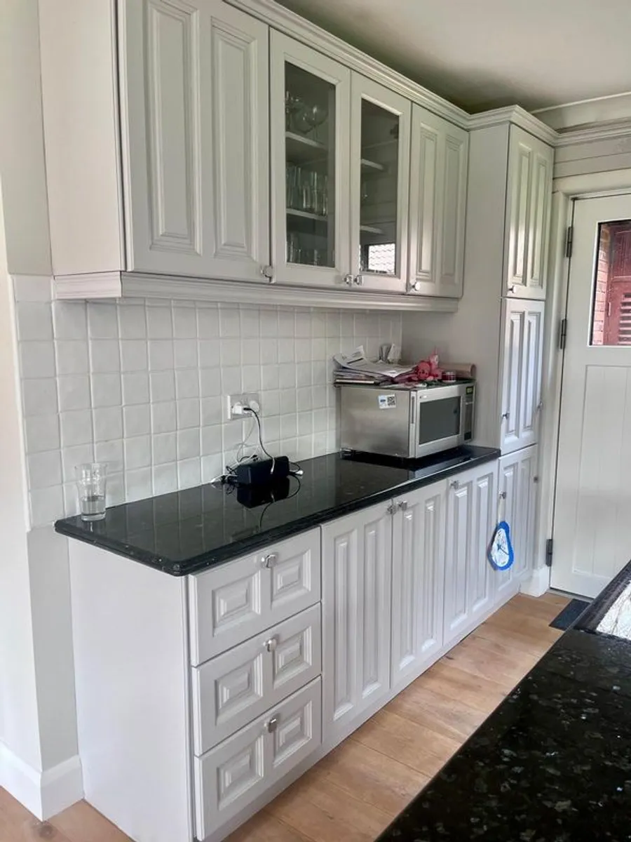 Second hand Kitchen - Image 2