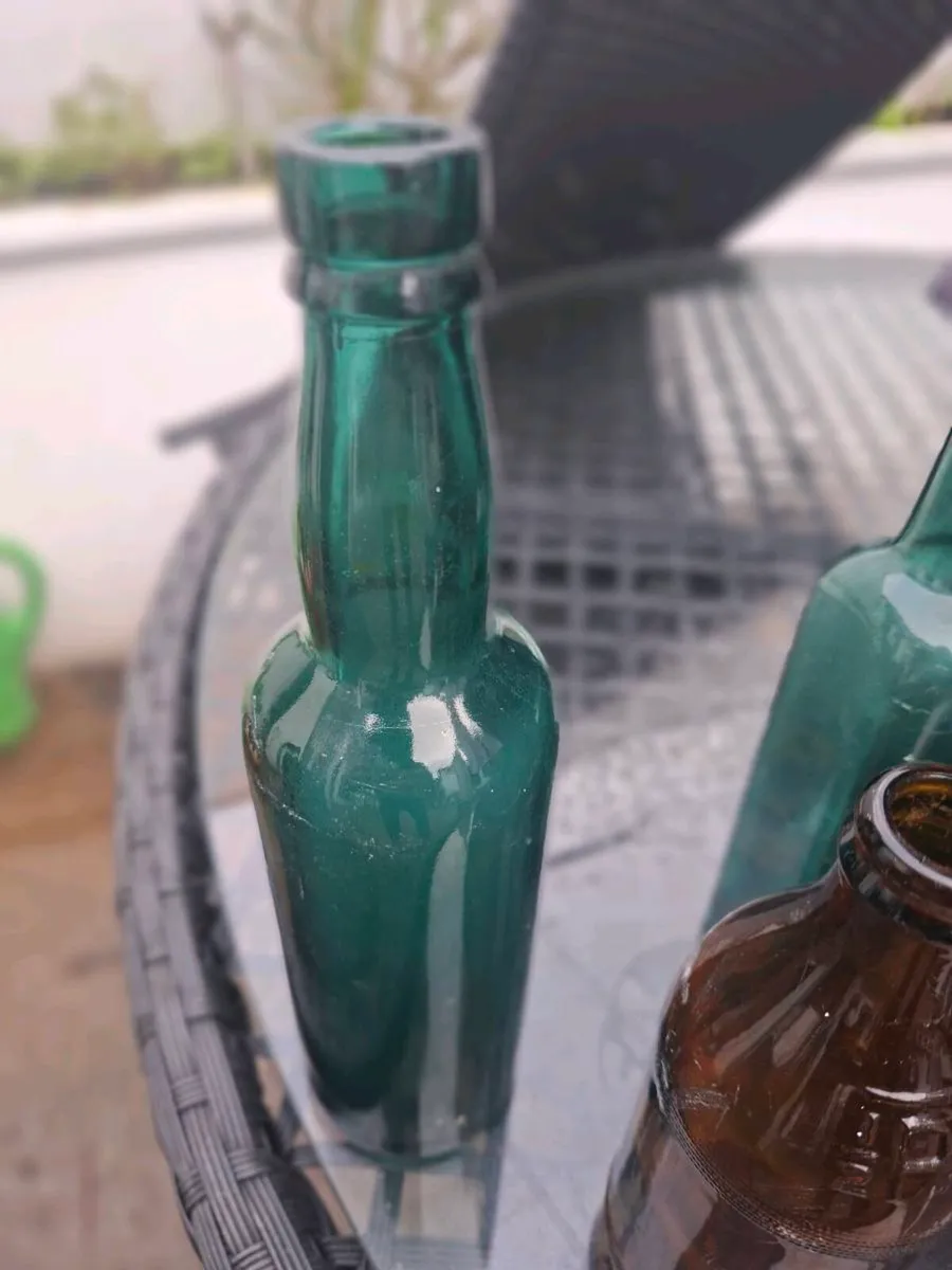 Antique Collectible Bottles - 18e for all 3 - Image 3