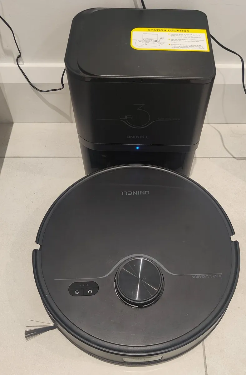 Robot vacuum
