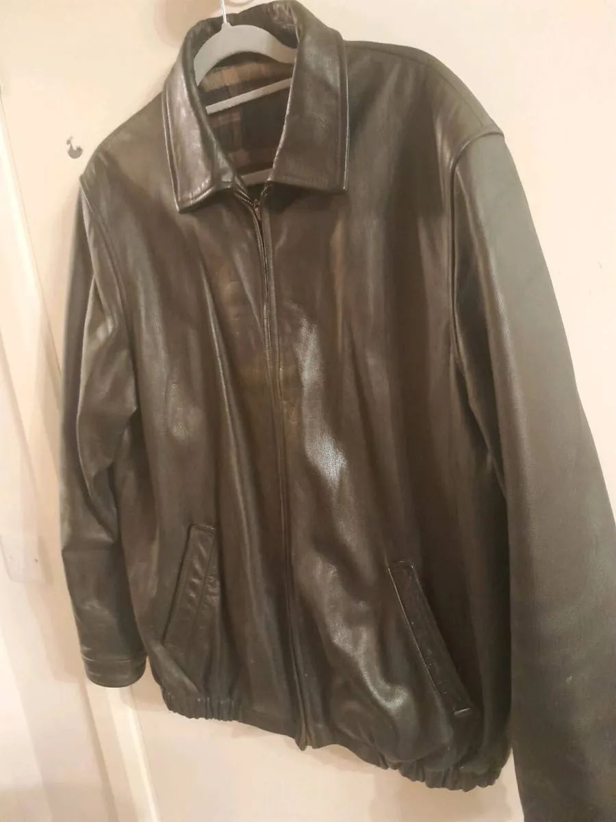 Maine New England leather bomber jacket - Image 1