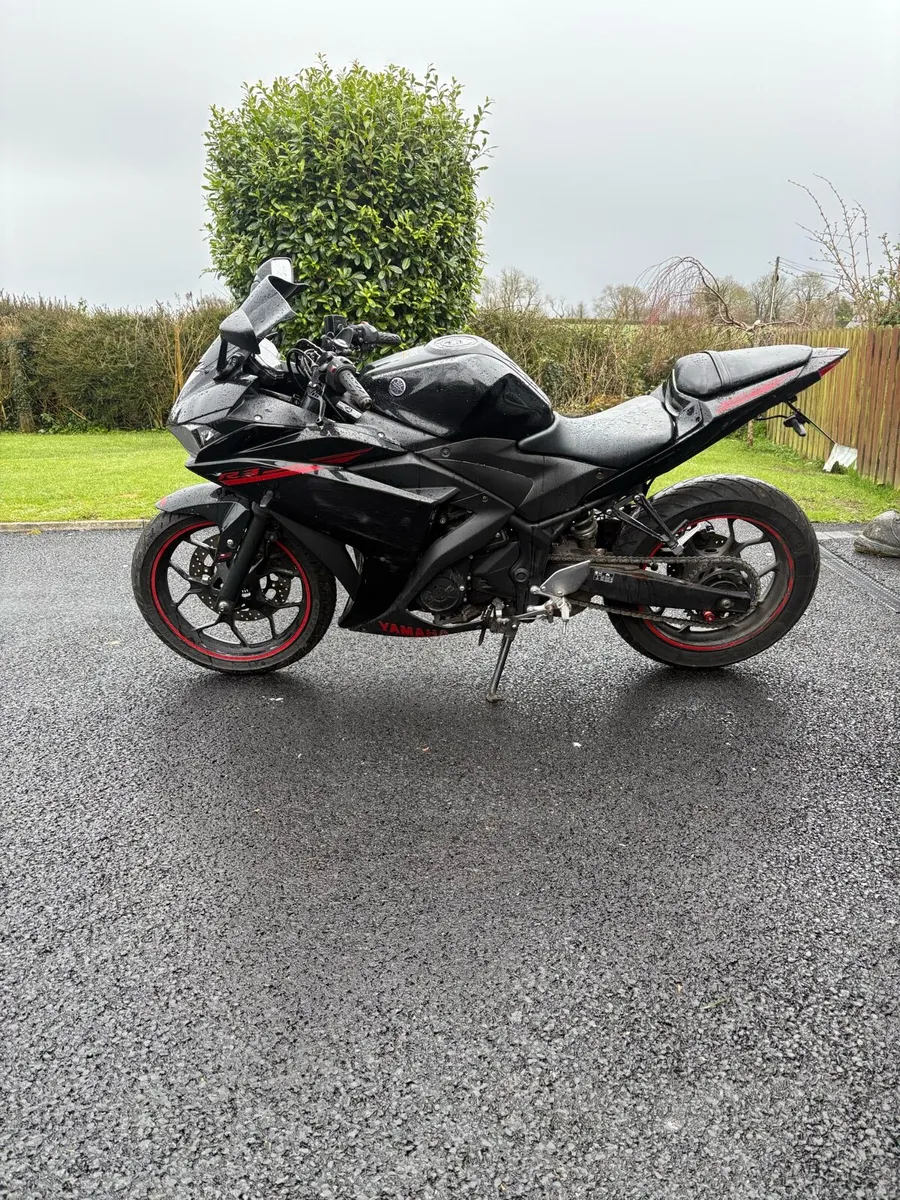 Yamaha r3 yzf 2015 - Image 3