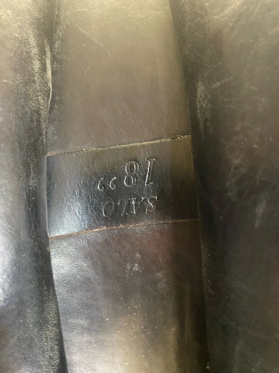 18 “ WIDE Salleria black Leather jump saddle - Image 4