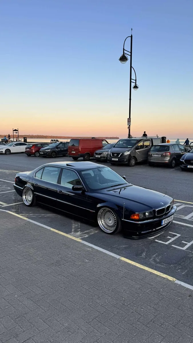 BMW Other 1997 - Image 2