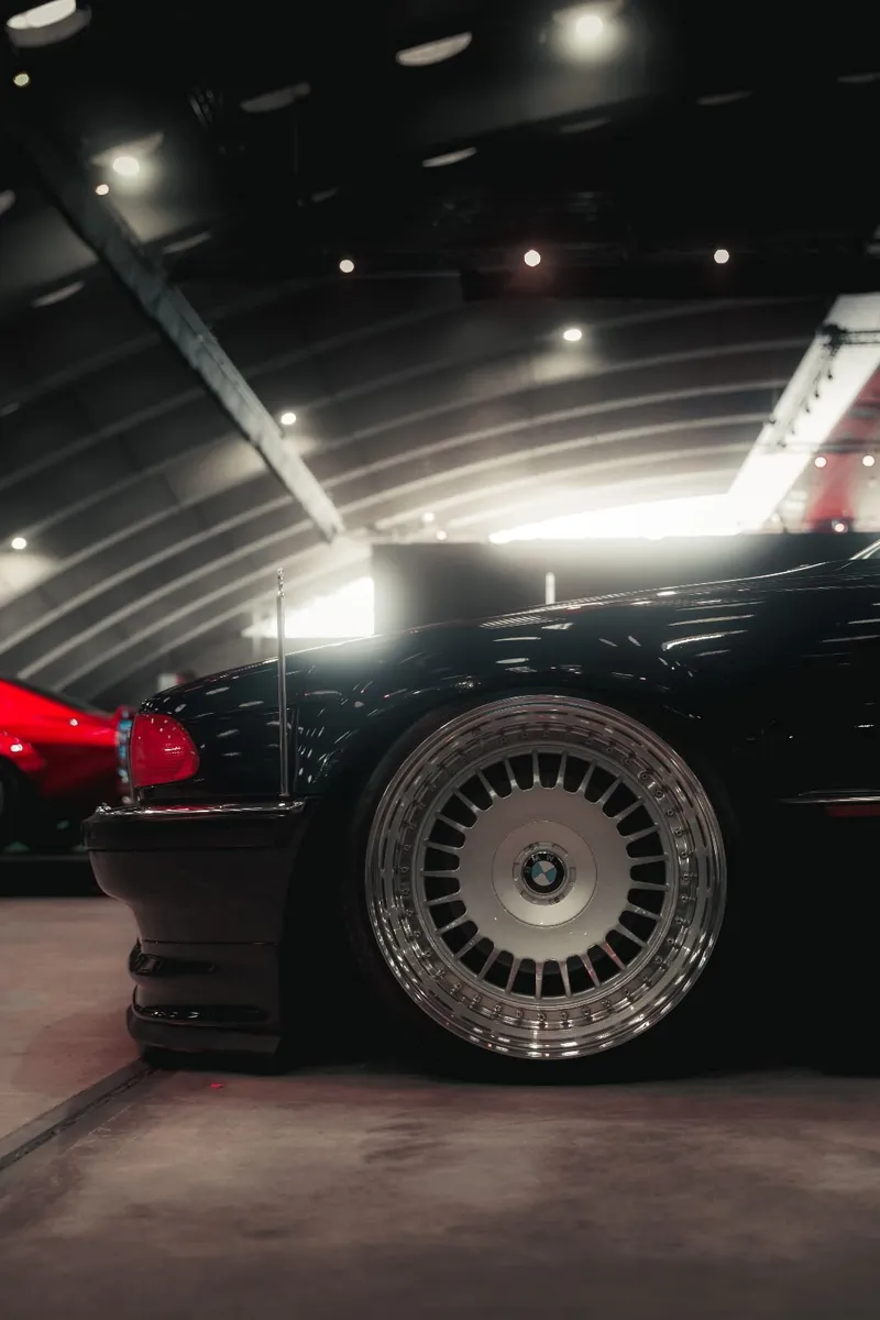 BMW Other 1997 - Image 4