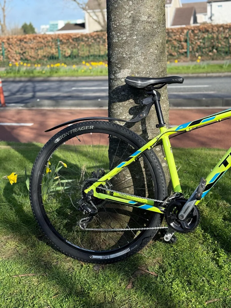 Trek Marlin 5 - MTB(Barely used-perfect condition) - Image 3