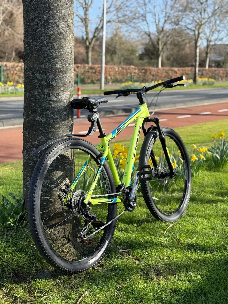 Trek Marlin 5 - MTB(Barely used-perfect condition) - Image 4