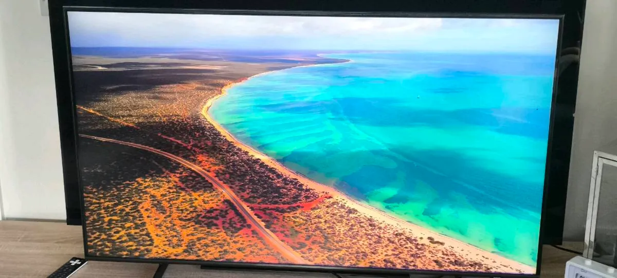 50"TV SAMSUNG, SMART,4K - Image 3