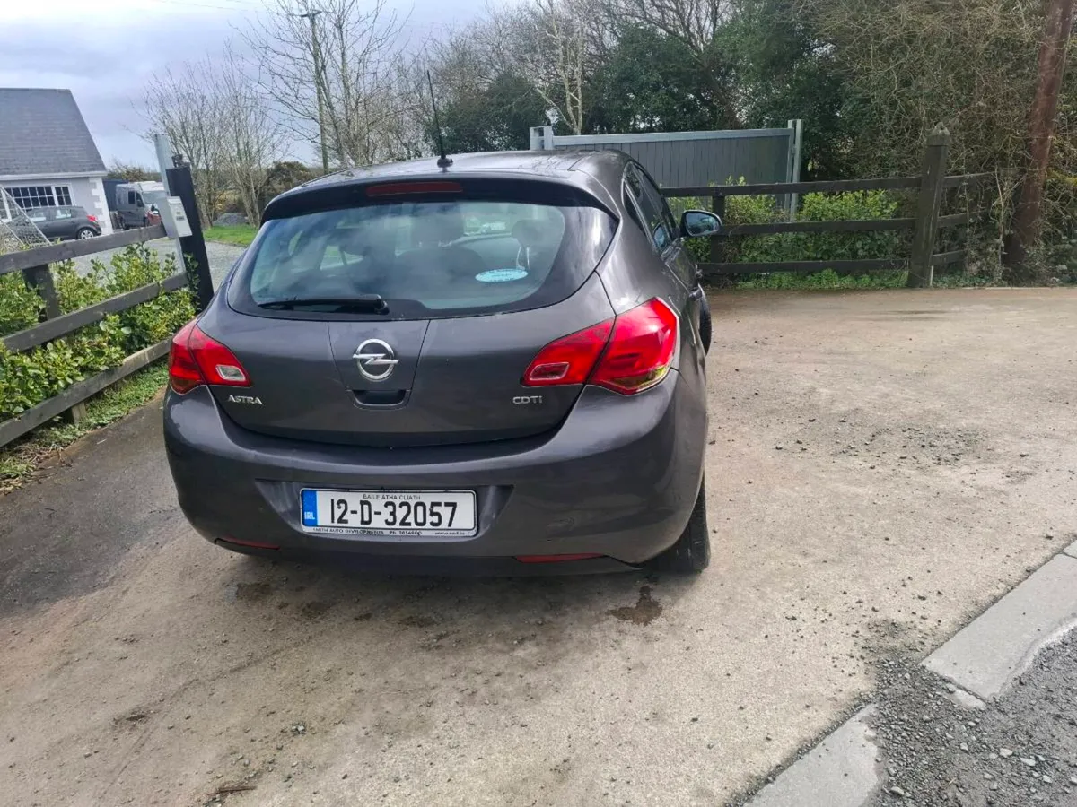 12 opel astra - Image 3