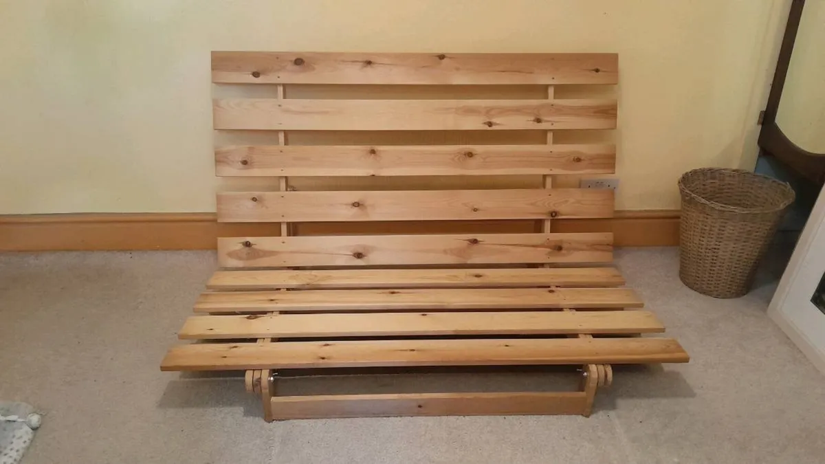 Futon sofabed - Image 4