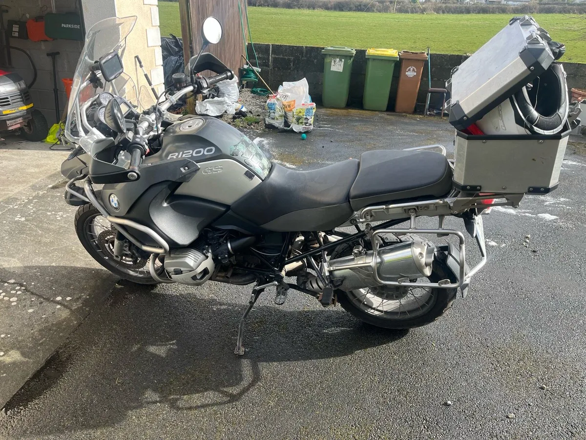 BMW GS 1200 - Image 1