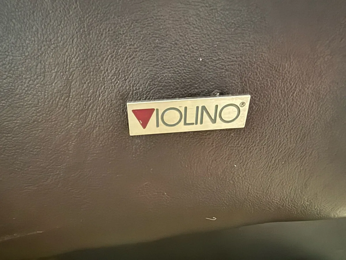 VIOLINO Italian Leather Sofas 3 and 2.5 Seater - Image 3