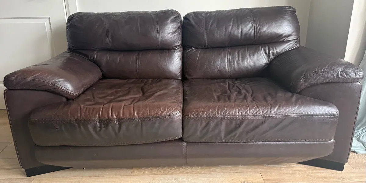 VIOLINO Italian Leather Sofas 3 and 2.5 Seater - Image 2