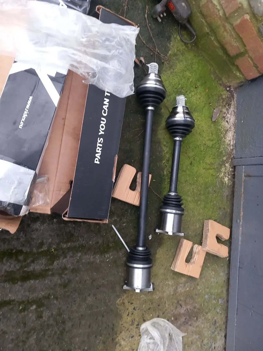 Driver shaft - Image 1