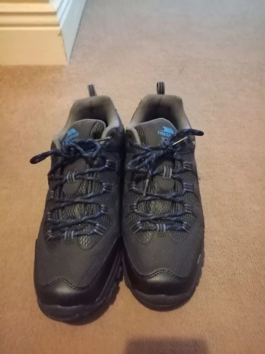 Trepass men trek shoes - Image 1