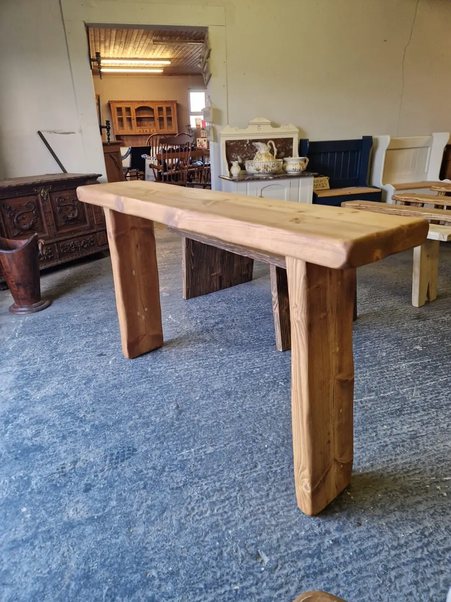 Reclaimed pine console table - Image 3