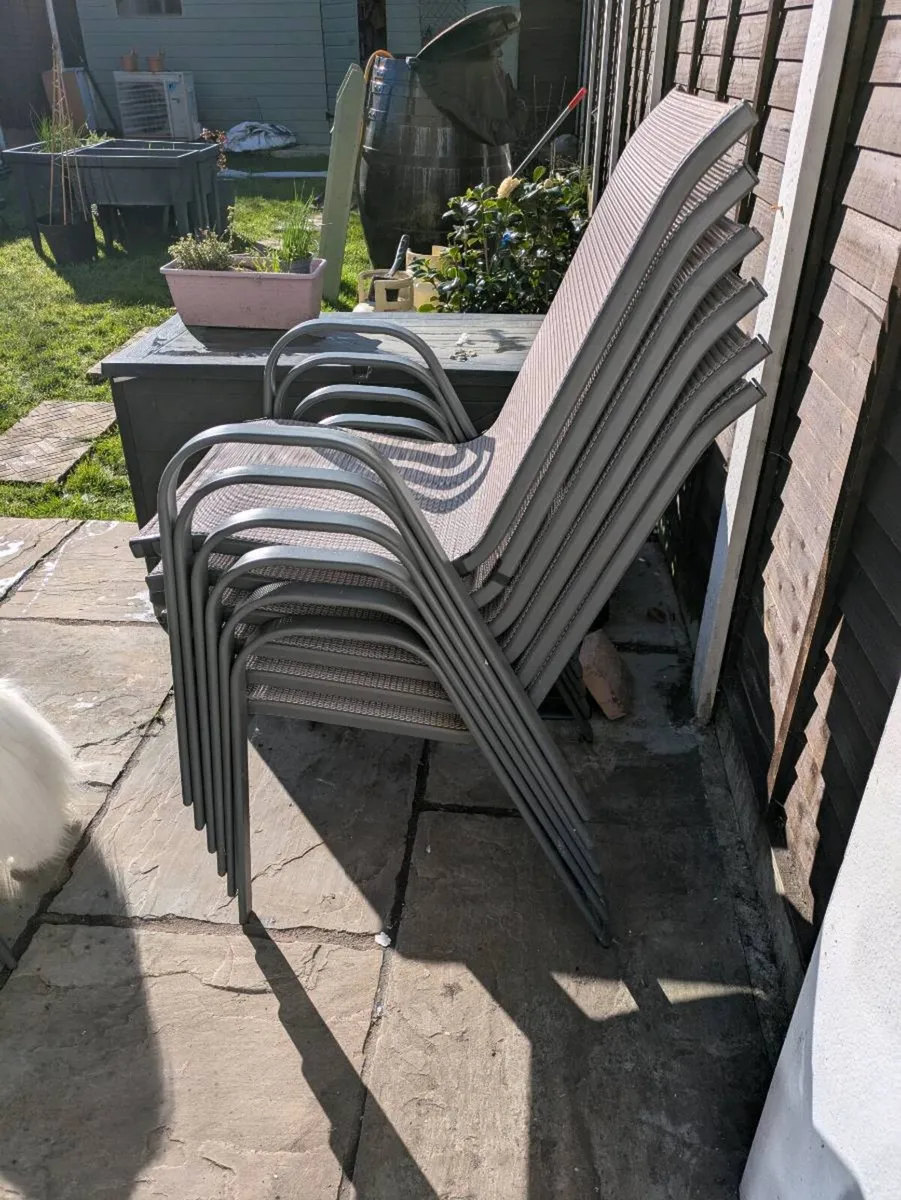 Seville 6 seater garden outdoor table and chairs - Image 2