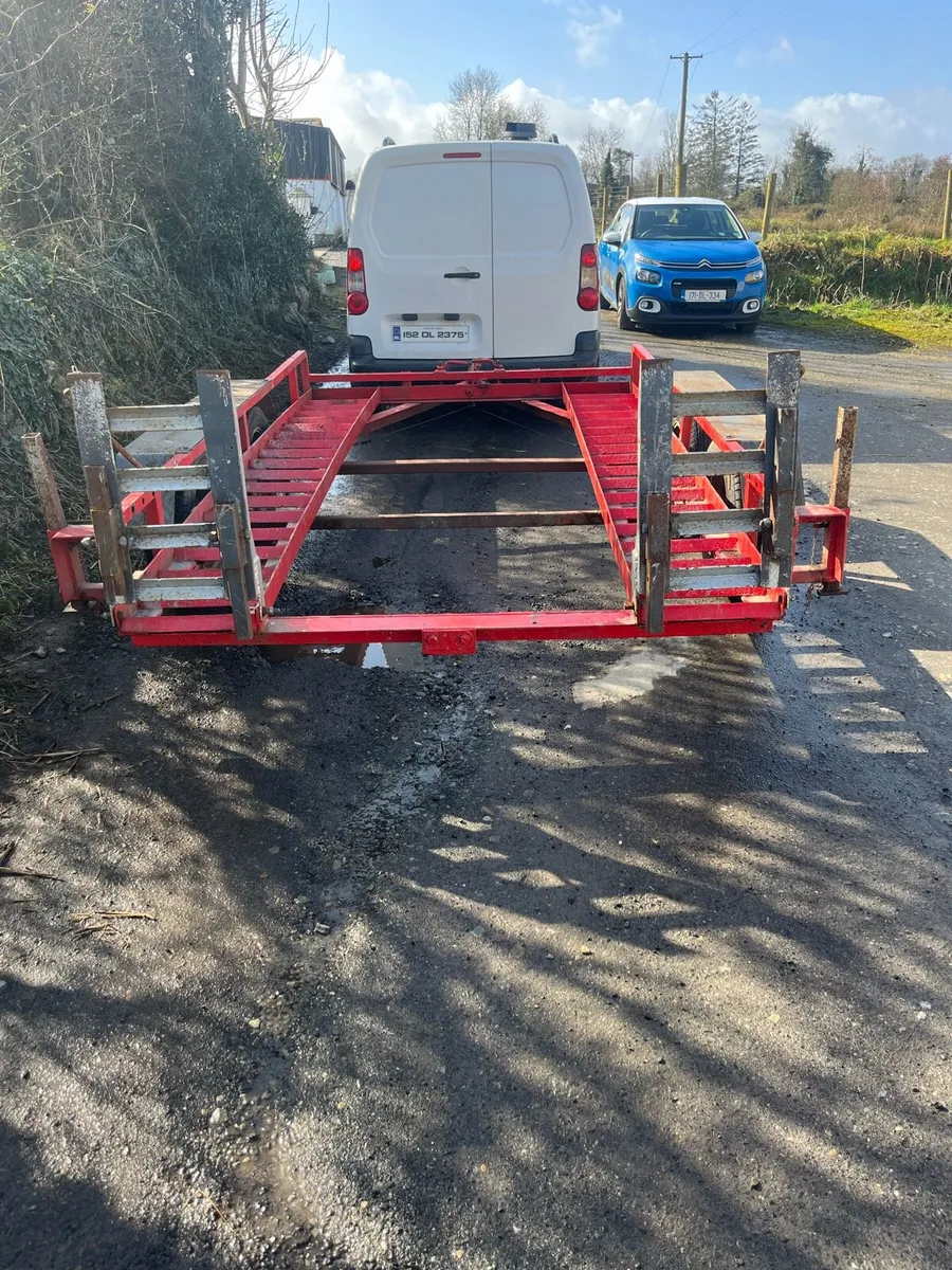 Car transporter - Image 2